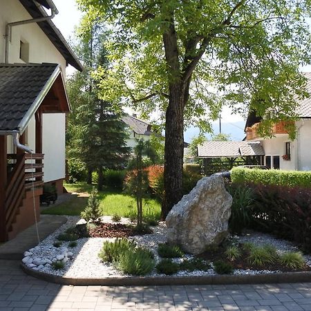 Apartma Vrh Lesce  Zewnętrze zdjęcie