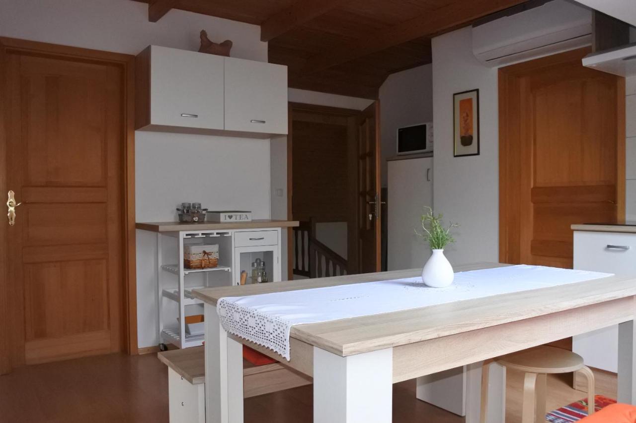 Apartma Vrh Lesce  Zewnętrze zdjęcie